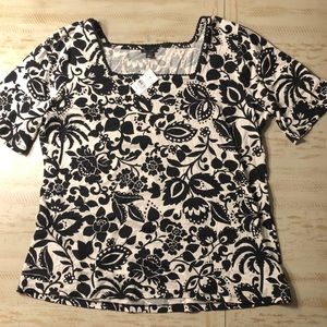 Ann Taylor black and cream floral shirt sleeve top, size XL